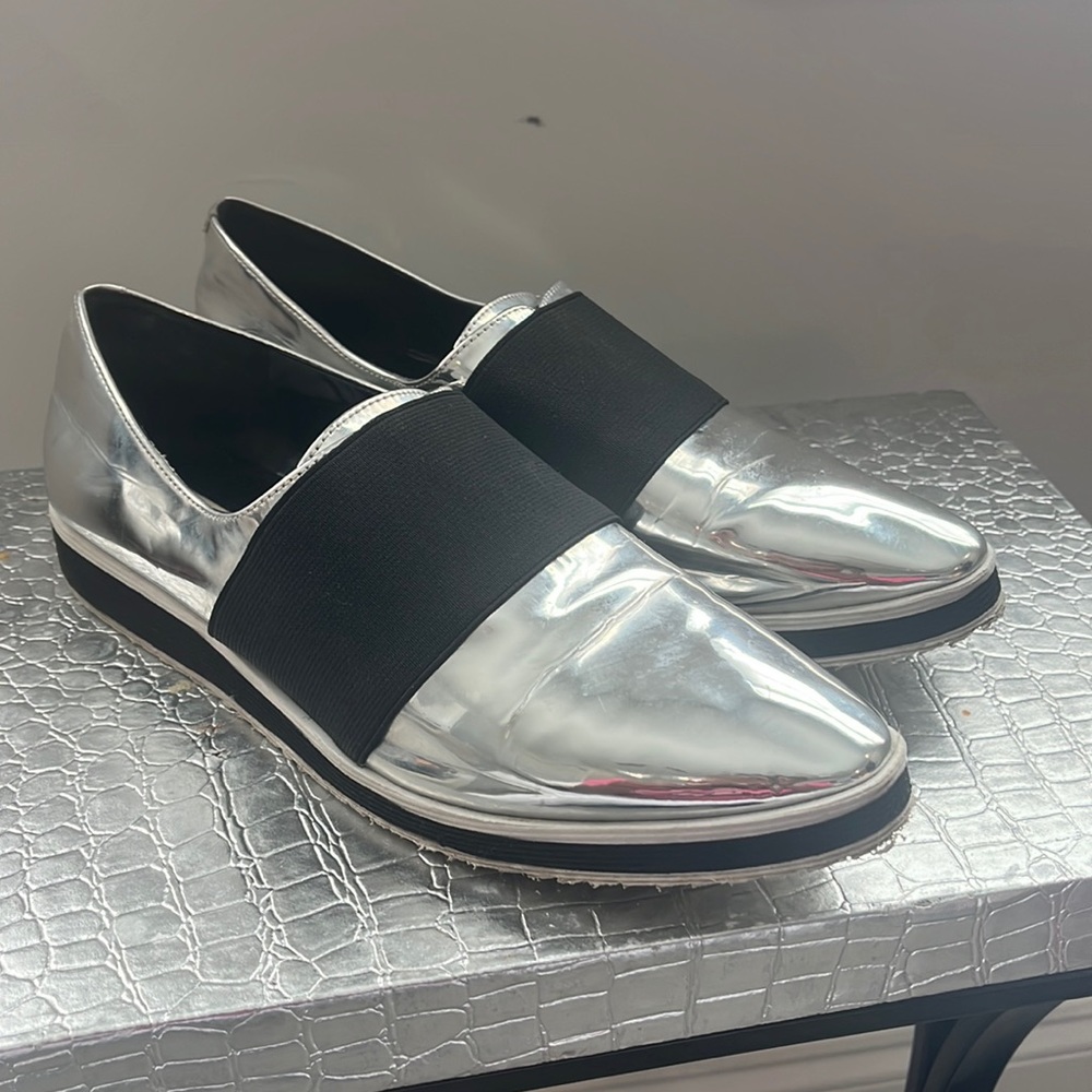 KARL LAGERFELD PARIS Loafer